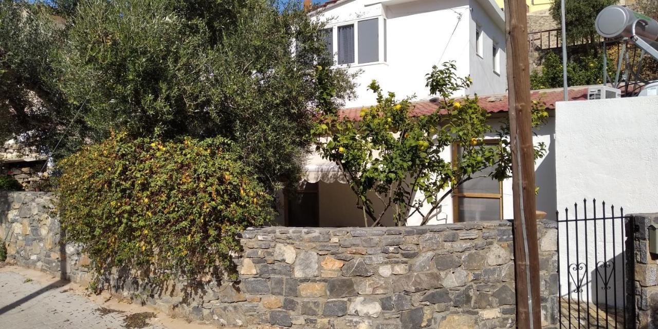 Traditional House In Elounda Eksteriør billede